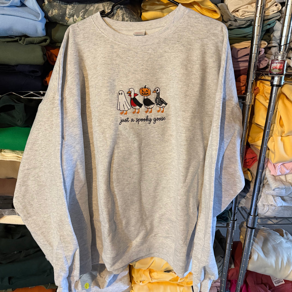 Spooky Goose Sweatshirt - 2XL - Flawed