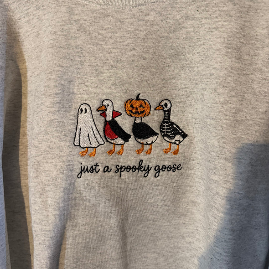 Spooky Goose Sweatshirt - 2XL - Flawed