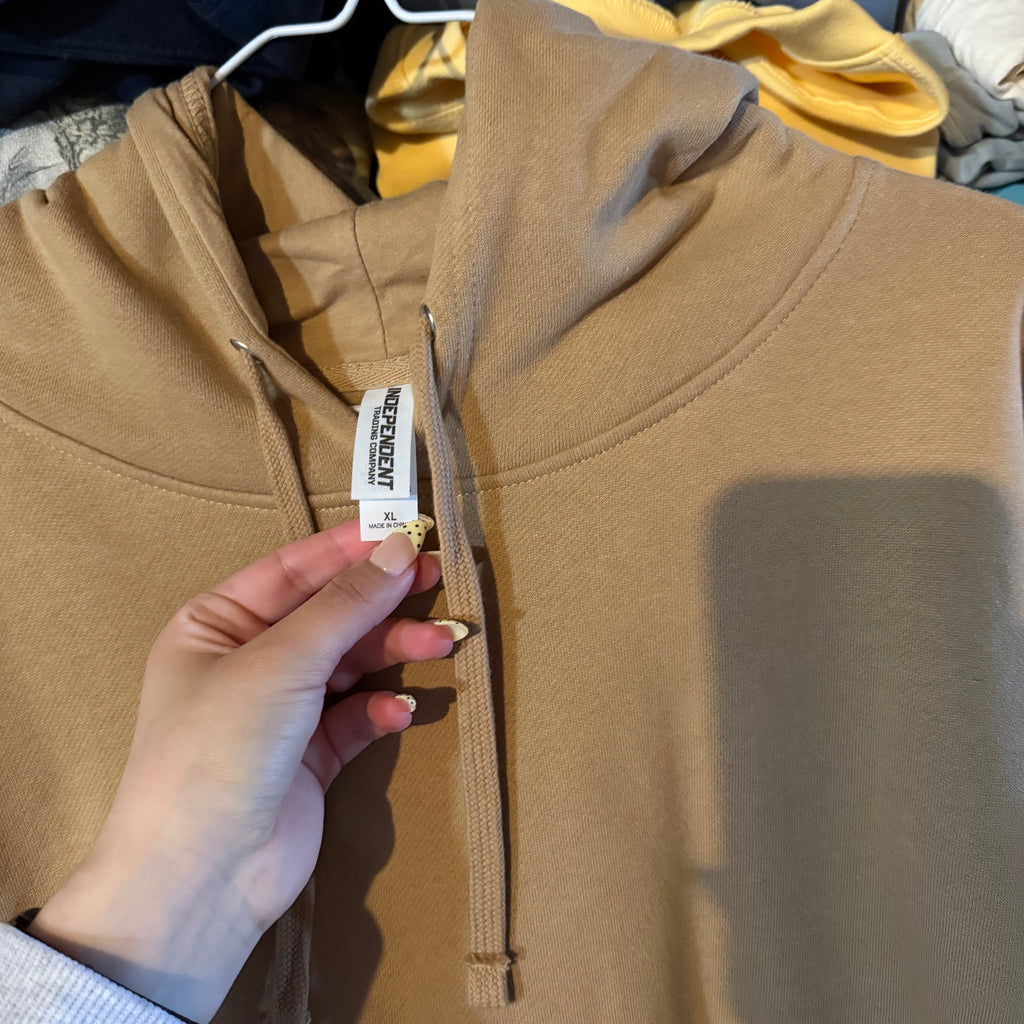 BLANK Tan Hoodie - XL - No Flaws