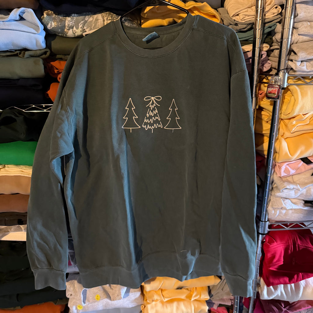 Christmas Trees Sweatshirt - XL - No Flaws