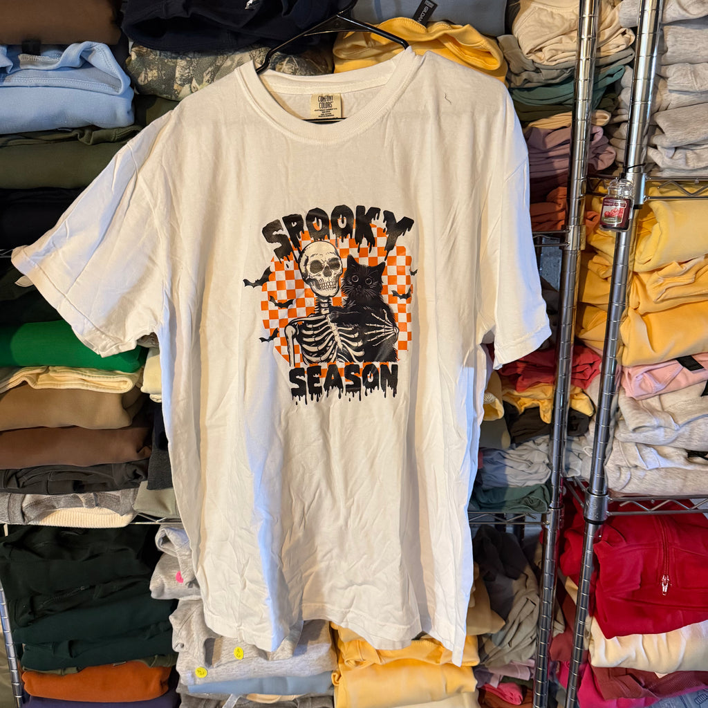 Spooky Season Tee - XL - No Flaws
