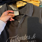 Tailgates & Touchdowns Collared Sweatshirt - XL - No Flaws