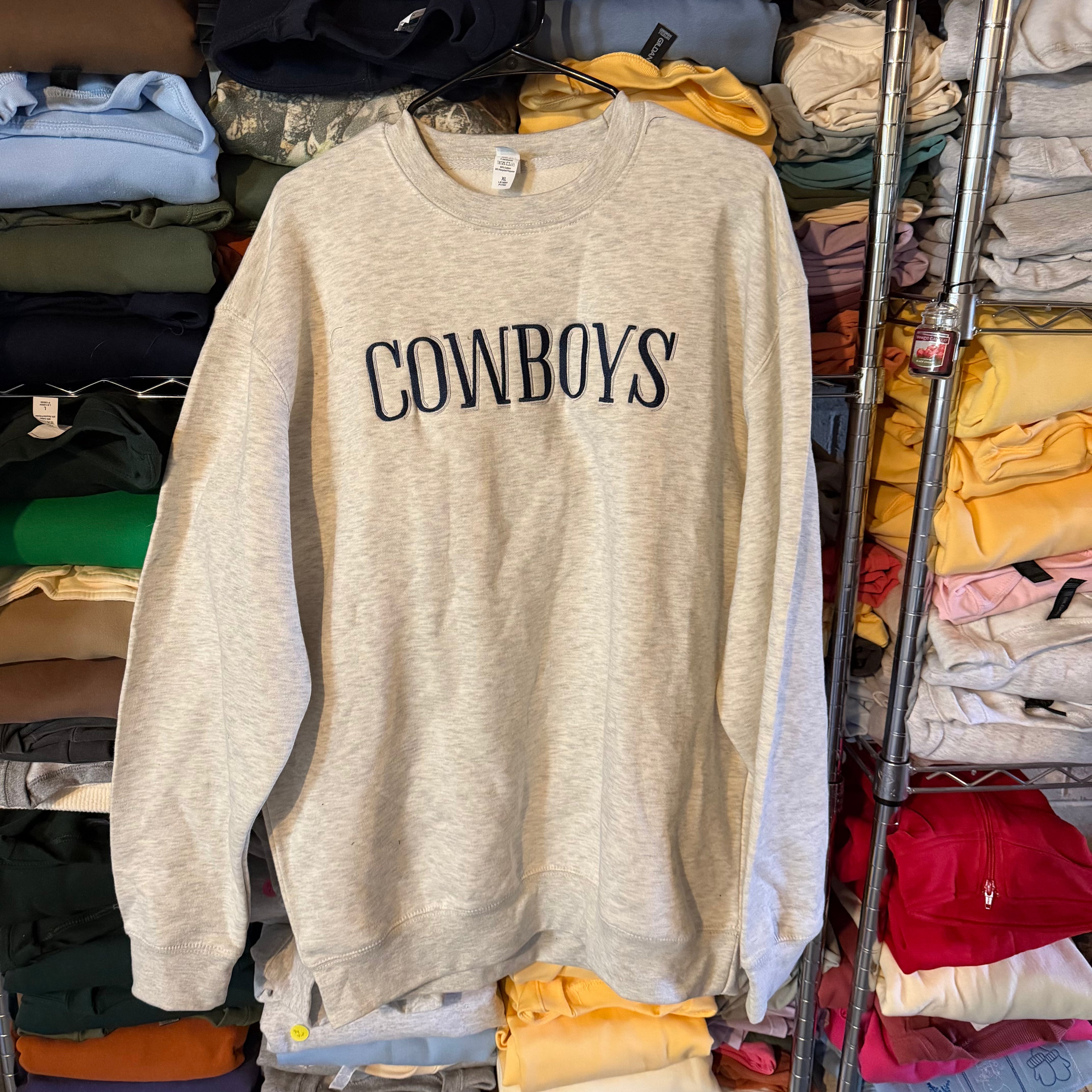 Cowboys Sweatshirt - XL - No Flaws